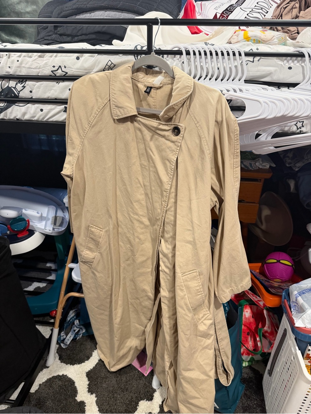 H&M DIVIDED Light Beige Asymmetrical Trench Coat
